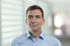 Portraitfoto von Herrn Frank Rogge.